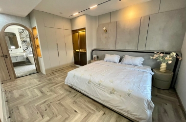 Sự Khác Nhau Giữa Sàn Gỗ Xương Cá Công Nghiệp và Tự Nhiên